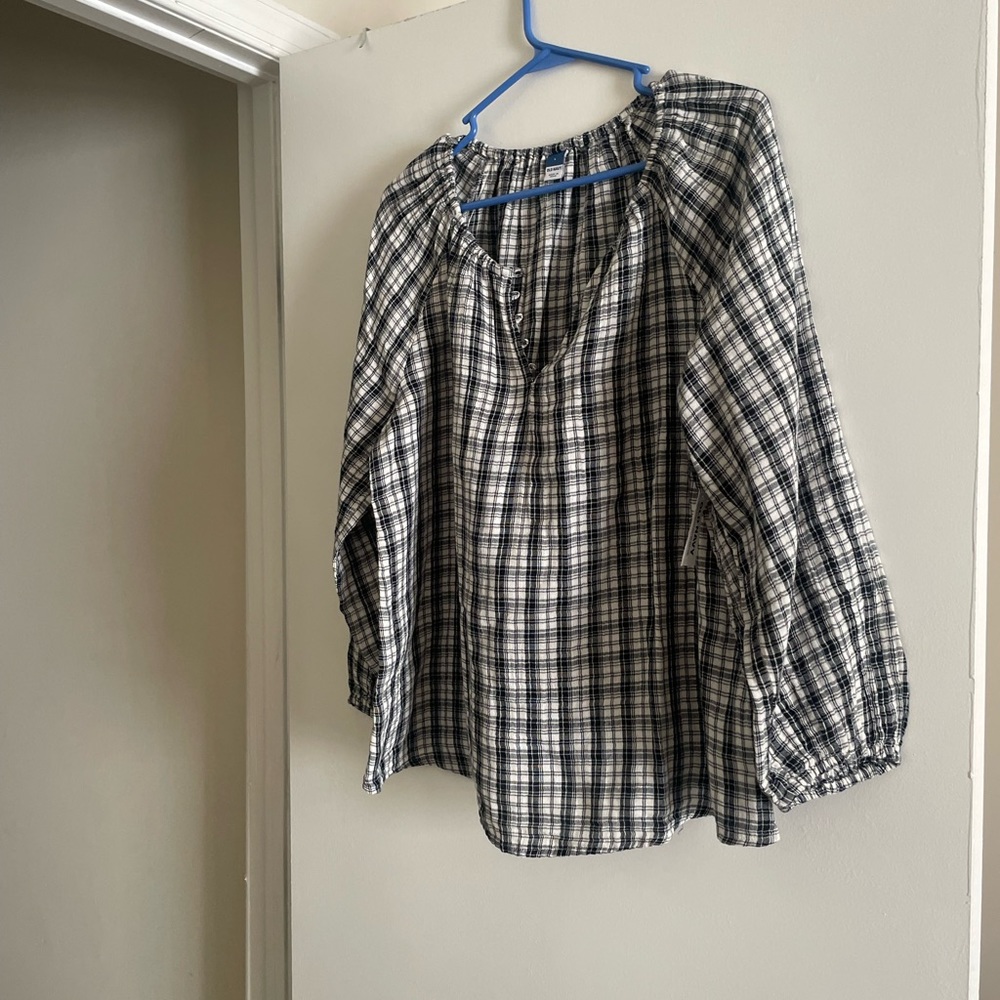 Black plaid shirt